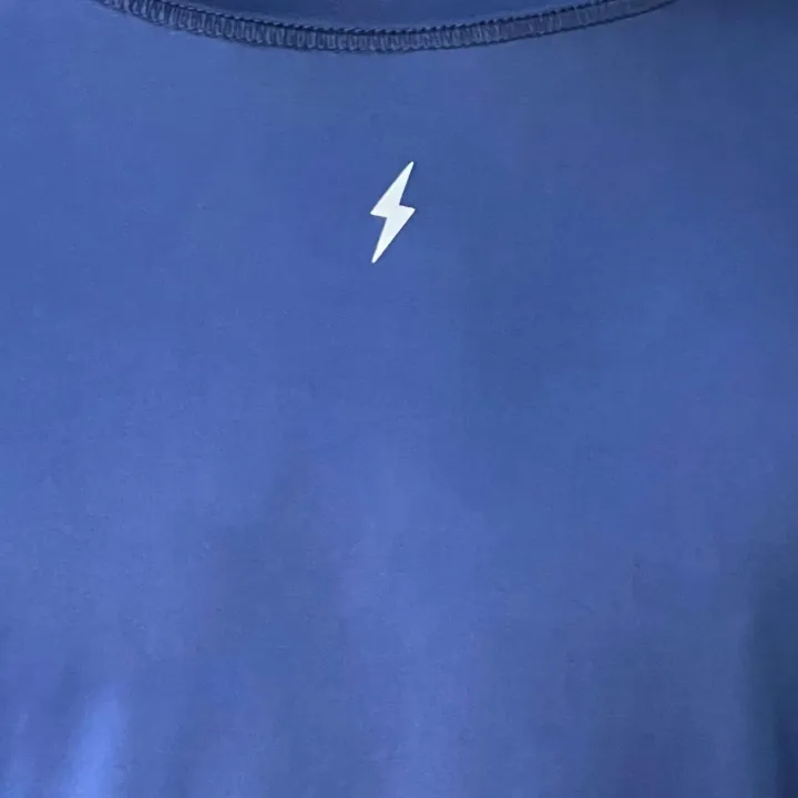 Hot Short Sleeve Performance T-Shirt With Reflective Bolt Performance Tees